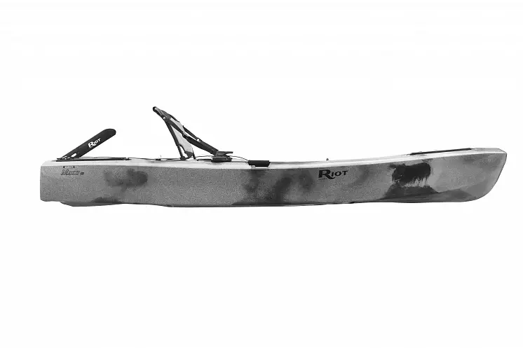 Компактный каяк c педальным приводом для рыбалки Riot Mako Versa - фото 4