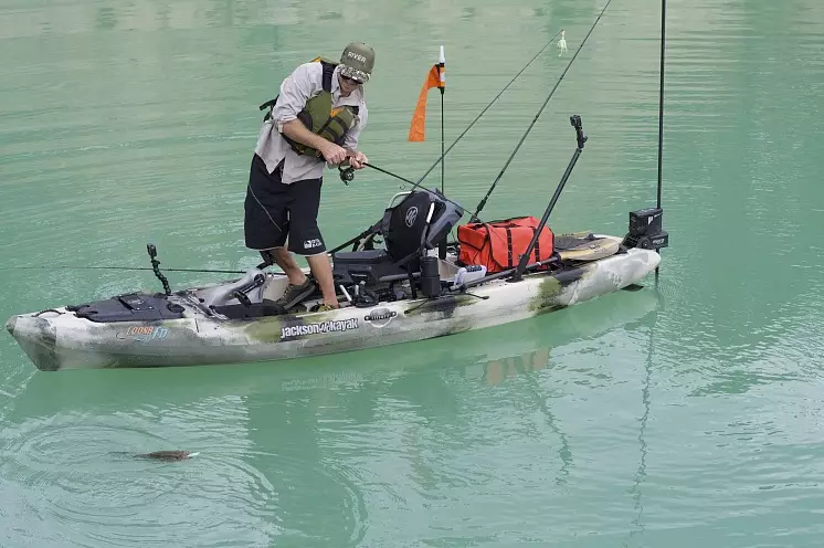 Профессиональный рыболовный каяк с педальным приводом Jackson Coosa FD - фото 3